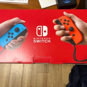 Nintendo Switch 本体 青と赤のジョイコン