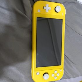 Nintendo Switch Lite イエロー