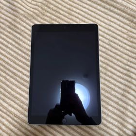 Apple iPad 10.2インチ シルバー 本体