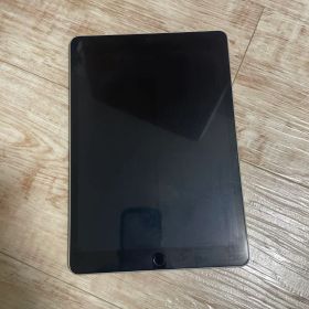 Apple 10.2インチiPad (Wi-Fi, 256GB) - シルバー