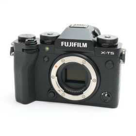 【中古】 《良品》 FUJIFILM X-T5 ボディ ブラック [ デジタルカメラ ]