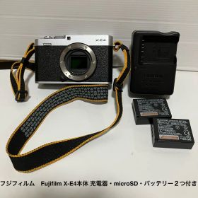 フジフィルム Fujifilm X-E4本体 充電器・microSD付き