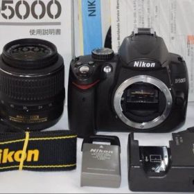 Nikon D5000 デジタル一眼レフ カメラセット