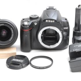 Nikon D5000/DX VR AF NIKKOR 18-55mm 良品