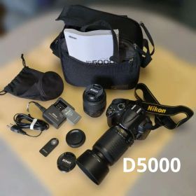 ニコンD5000 １８〜２００レンズセット