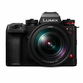 《新品》 Panasonic (パナソニック) LUMIX S1II レンズキット DC-S1M2M [ ミラーレス一眼カメラ | デジタル一眼カメラ | デジタルカメラ ]【KK9N0D18P】【キャッシュバック￥50,000-対象】