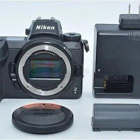 697★美品★Nikon ミラーレスカメラ 一眼 Z6 ボディ ブラック