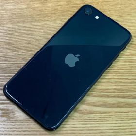 C3 SIMフリー iPhoneSE 第3世代 64GB おまけ付き