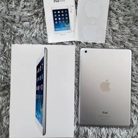 iPad mini 第一世代 Wi-Fiモデル