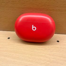 Beats Studio Buds レッド ノイズキャンセリングイヤフォン