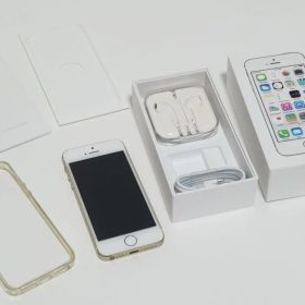 Apple iPhone5s 32GB ゴールド