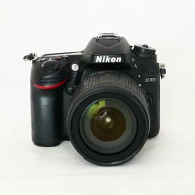 【中古】(ニコン) Nikon D7100 18-105VR レンズキツト