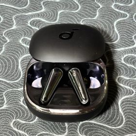 Soundcore Liberty 4 ワイヤレスイヤホン ブラック 012