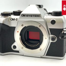 【中古】 【美品】 OM SYSTEM OM-5 Mark II ボディ シルバー