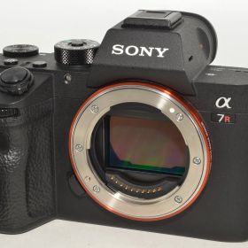 251170★ほぼ新品★SONY(ソニー) フルサイズミラーレス一眼 α7RM3 ボディ ILCE-7RM3