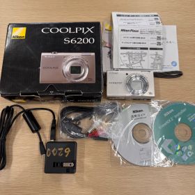 デジタルカメラ NIKON COOLPIX S6200 別売りSDカード付