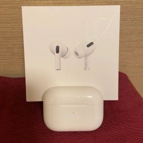 正規品.付属品完備AirPodsPro第1世代MLWK3J/AMagSafe対応