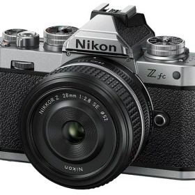 【4/30までポイント10倍】 今ならSDHCカード32GB付き【送料無料】Nikon・ニコン Zfc 28mm f/2.8 Special Edition キット ミラーレスカメラ【転送不可】【unable to transfer】
