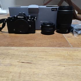 Nikon Z fc ミラーレス一眼 レンズ2本付