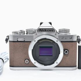 ■美品■Nikon ニコン Z fc ウォルナットブラウン ボディ