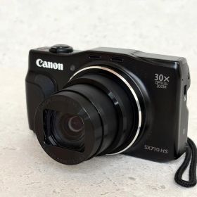 美品 CANON PowerShot SX710 HS デジタルカメラ 黒
