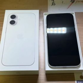 【極美品】Apple iPhone16 256GB SIMフリー
