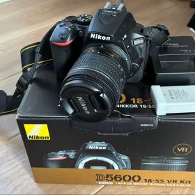 Nikon D5600 デジタルカメラ