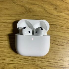 Apple AirPods 第4世代 ANC
