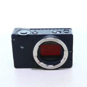【中古】 (シグマ) SIGMA fp【中古カメラ デジタル一眼】 ランク：B