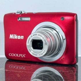 ニコン(Nikon)の【美品】Nikon COOLPIX A100 レッド コンパクトデジタルカメラ(コンパクトデジタルカメラ)