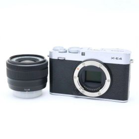 【中古】 《良品》 FUJIFILM X-E4 XC15-45mmレンズキット シルバー 【ズームリング部品交換/レンズ内クリーニング/各部点検済】 [ デジタルカメラ ]