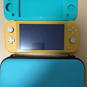 Nintendo Switch Lite 本体 黄色 + ケース