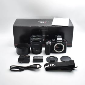 B#11541 パナソニック(Panasonic) パナソニック フルサイズミラーレス一眼カメラ S5M2K 標準ズームレンズキット ブラック DC-S5M2K
