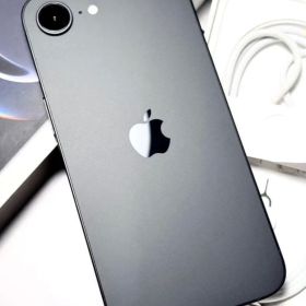 【美品】【バッテリー100％】iPhone 16e｜128GB｜SIMフリー