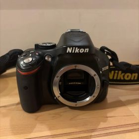 Nikon D5200 美品