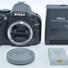 392★ほぼ新品・ショット数118回★Nikon デジタル一眼レフカメラ D5200 ボディー ブラック D5200BK