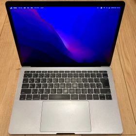 ※セール中 MacBook Pro 13in 2016 8GB 251GB