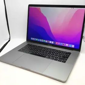 Apple MacBook Pro 15インチ CTO (Late 2016) シルバー Core i7(2.7G)/16G/512G(SSD)/Radeon Pro 455
