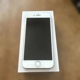 Apple iPhone8 64GB SIMロックなし