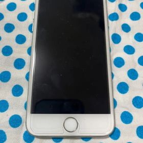 【美品】iPhone8 シルバー 91% SIMフリー