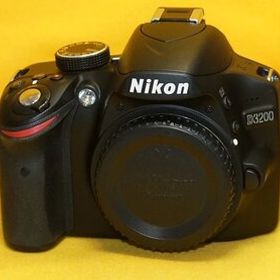 ★一発即決★訳あり★ジャンク品扱い★ニコン D3200★画像8のF2.8おまけレンズ1本＆32GB付★最新ファームウェアに更新済★デジタル一眼レフ