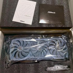 ほぼ新品 Radeon RX 7900 XTX Taichi 24GB OC