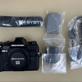 601285 OM SYSTEM OM-5 ボディー ブラック