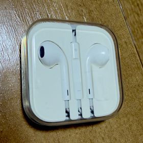 アップル(Apple)のApple EarPods 純正イヤホン 3.5mm ＊ 未使用 iPhone(ヘッドフォン/イヤフォン)