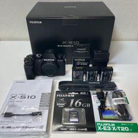 FUJIFILM 富士フイルム X-S10 ミラーレス一眼カメラ本体 ブラック