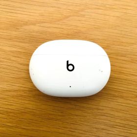 Beats Studio Buds ホワイト ワイヤレスイヤホン
