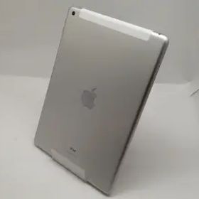 Apple docomo 【SIMロック解除済み】 iPad（第8世代/2020） 32GB シルバー MYMJ2J/A