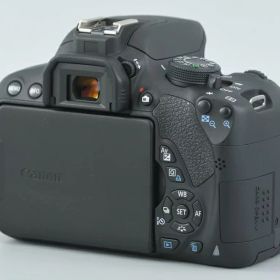 【中古】Canon キヤノン EOS Kiss X7i EF-S 18-135 IS STM レンズキット シャッター回数僅少