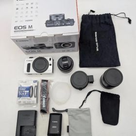 Canon EOS M EF-M 18-55mm IS STM 22