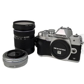OLYMPUS オリンパス OM-D E-M10 Mark IV 一眼 カメラ 14-42mm F3.5-5.6 EZ 40-150mm F4.0-5.6 R ダブルレンズキット 中古 Z10964106